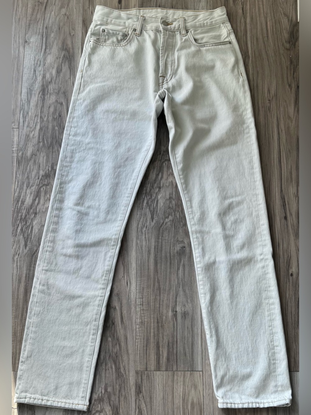 Zara Women’s Pale Blue Denim Jeans
